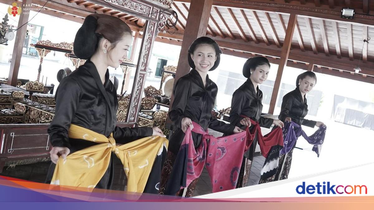 Kala 'Unggah-Ungguh' Keraton Jogja Bikin Member JKT48 Penasaran