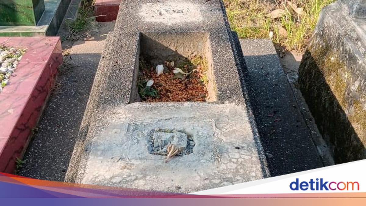 Ulah Juru Kunci Rusak Nisan Mertua Djaduk Ferianto demi Tagih Uang Kebersihan