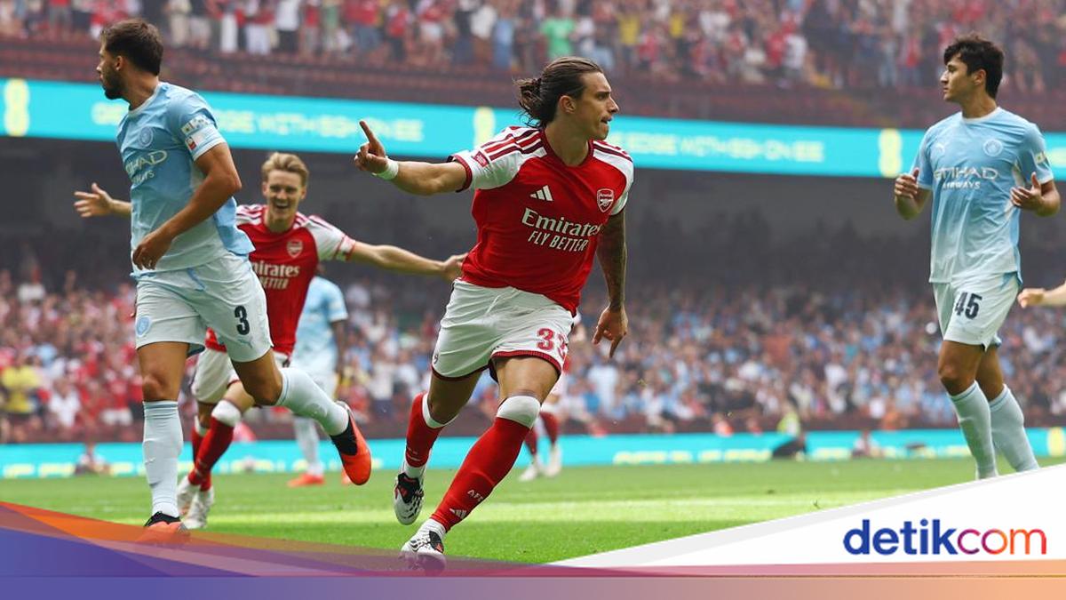 Arsenal buka musim dengan bantai City 3-0 — photo: detikSport
