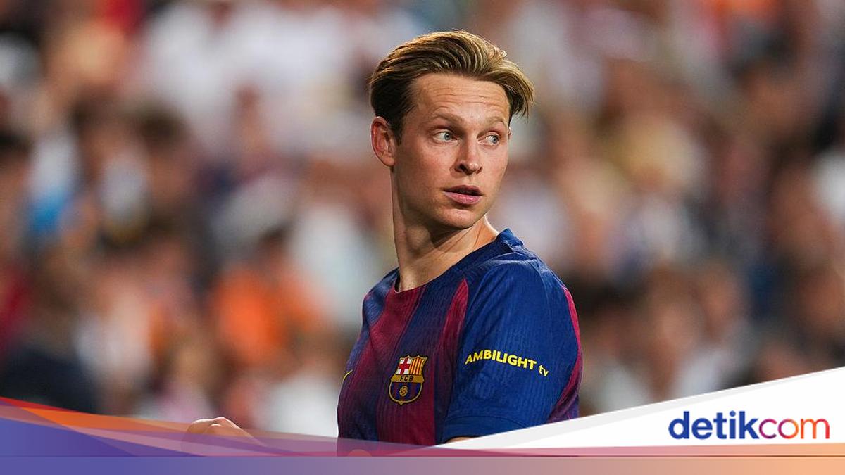 Barcelona Cuci Gudang, De Jong Masuk Daftar Jual