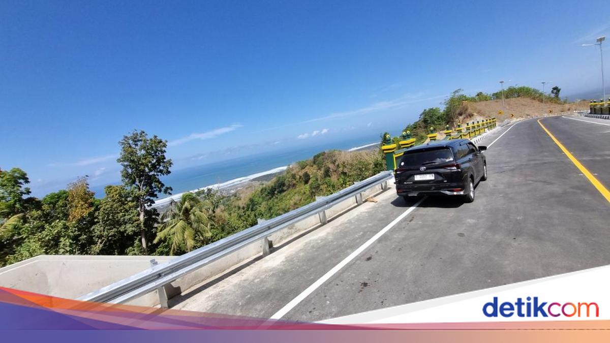 Pesona JJLS Kelok 23 Jalur Ikonik Baru di Perbukitan Pantai Selatan Jogja
