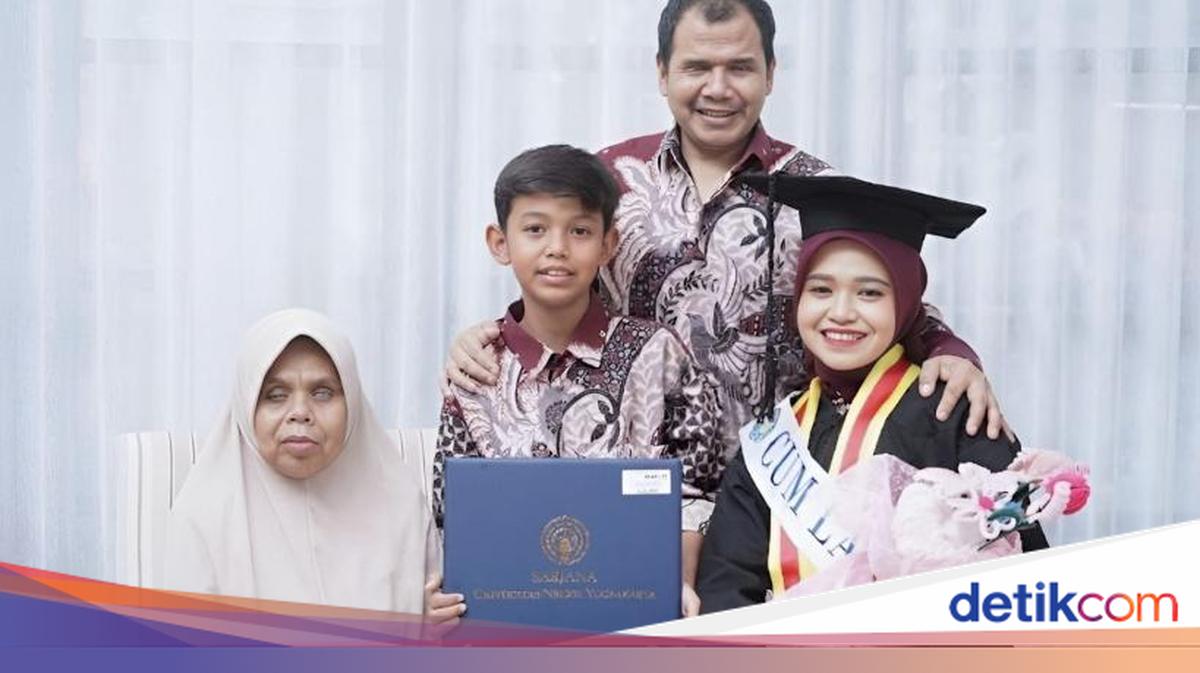 Perjuangan Yosi Anak Pasangan Tunanetra Raih IPK 3,81 di UNY