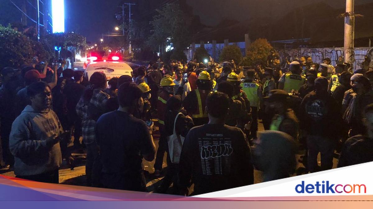 Ketua SEMA UGM Juga Jadi Korban Cairan Merica Saat Demo di Simpang Jensud