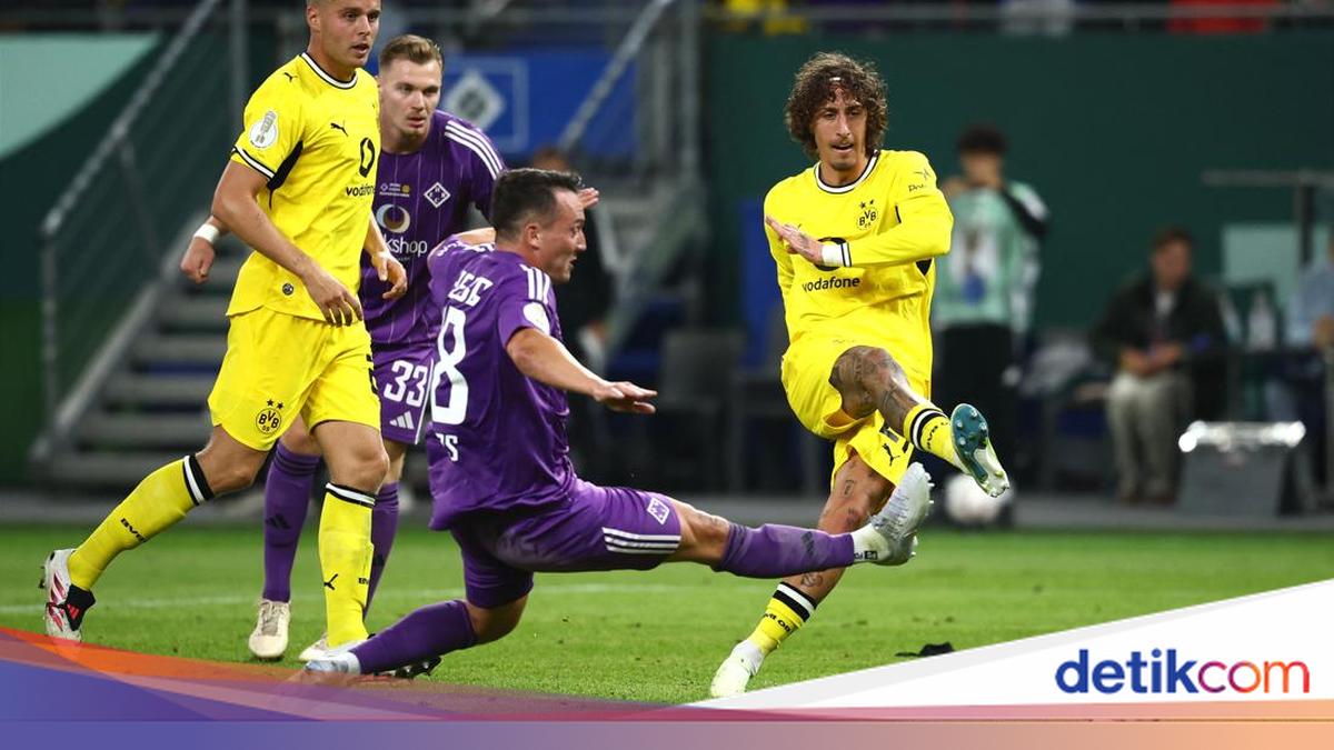 Hasil DFB Pokal Tadi Malam: Dortmund Bantai HEBC Hamburg 5-0