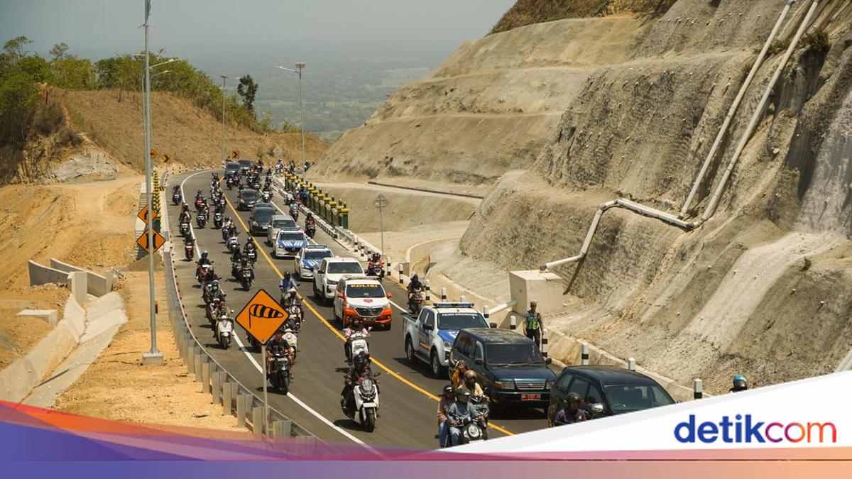 Menikmati Eloknya Jalur Baru Kelok 23 Bantul-Gunungkidul