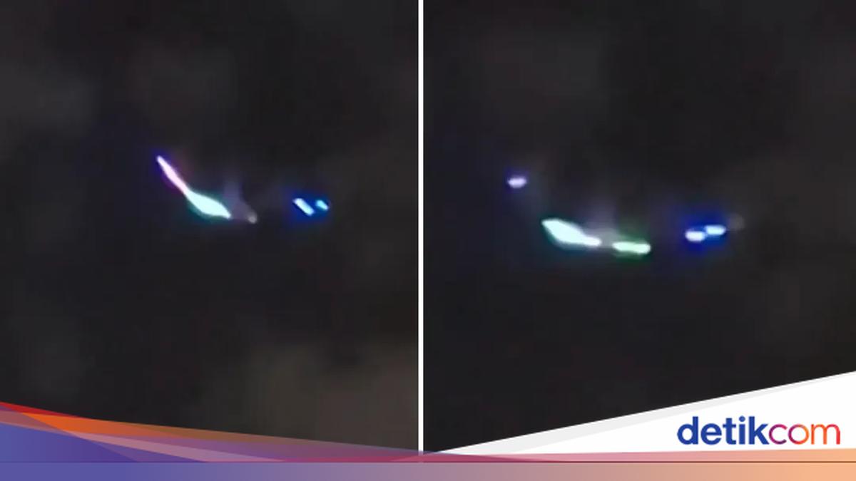 Tangkapan layar video objek bercahaya misterius di langit Tehran yang viral di media sosial