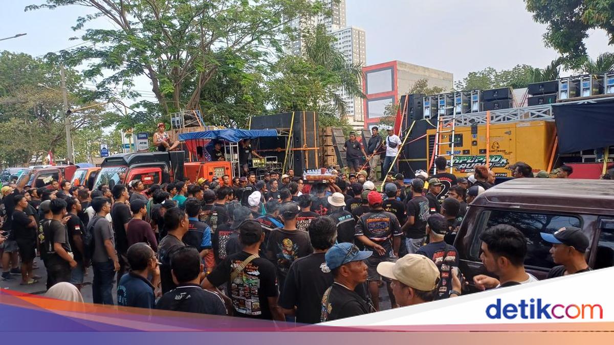 Demo Sopir Truk di Surabaya Sejak Kemarin Akhirnya Bubar