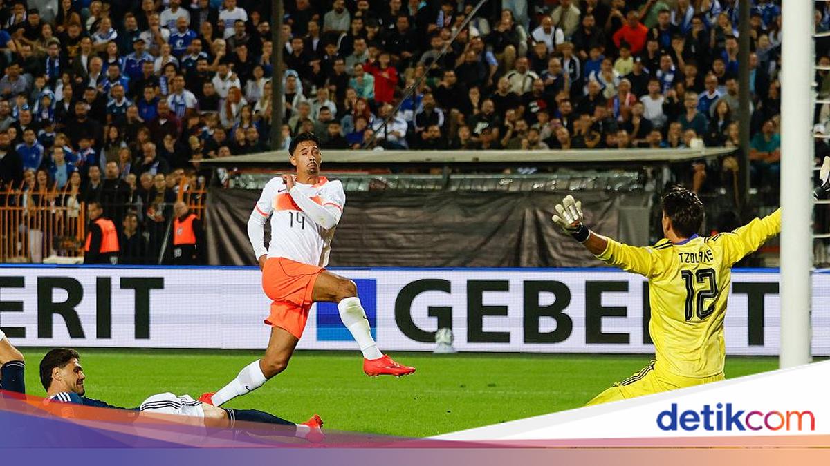 Klopp secures first win as Germany defeat Serbia; Netherlands draw Greece