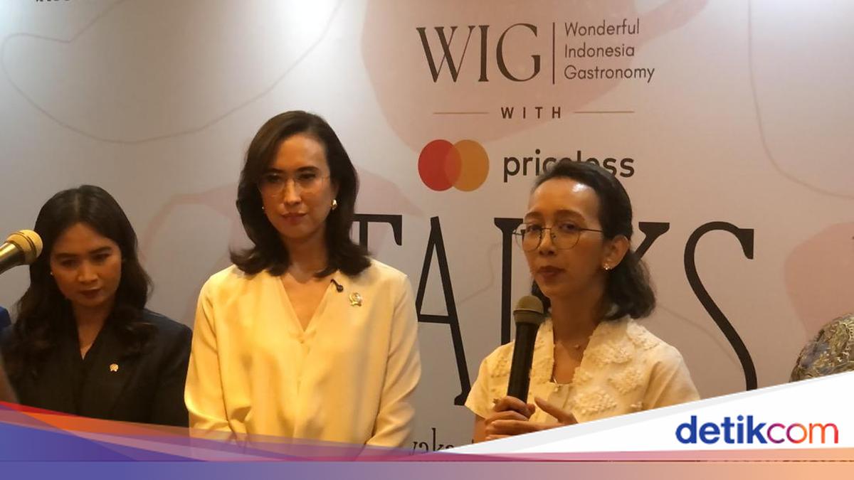 GKR Bendara Kenalkan Kuliner Langka Nasi Golong Gilig dan Dawet Sambal di WIG