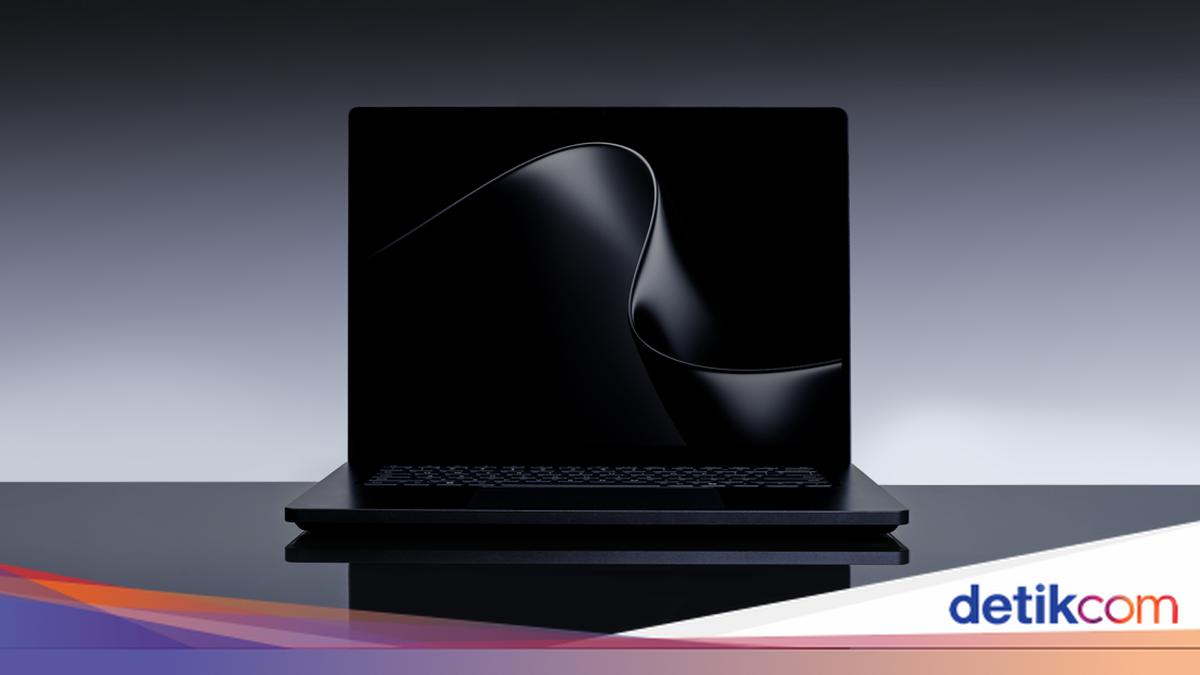Microsoft Surface Laptop Ultra Pakai Nvidia RTX Spark, Lawan MacBook Pro M5