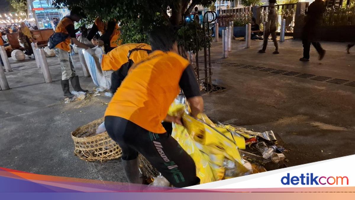 Wayang Jogja Night Carnival 2026 Padat Penonton, Sisakan Sampah 1 Ton
