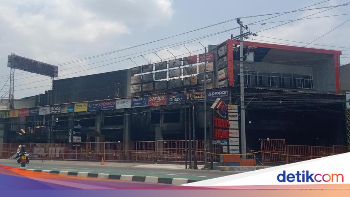 Polisi Segera Olah TKP Kebakaran Trans Home di Sleman