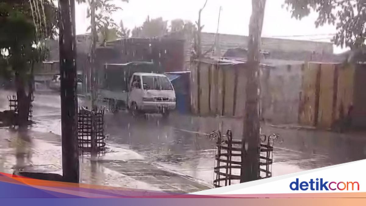 Hujan Turun di Bojonegoro Usai Warga dan ASN Salat Istisqa