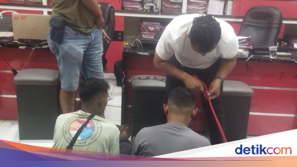 2 Perampok Toko Emas di Jember yang Bacok Ibu-Anak Ditangkap