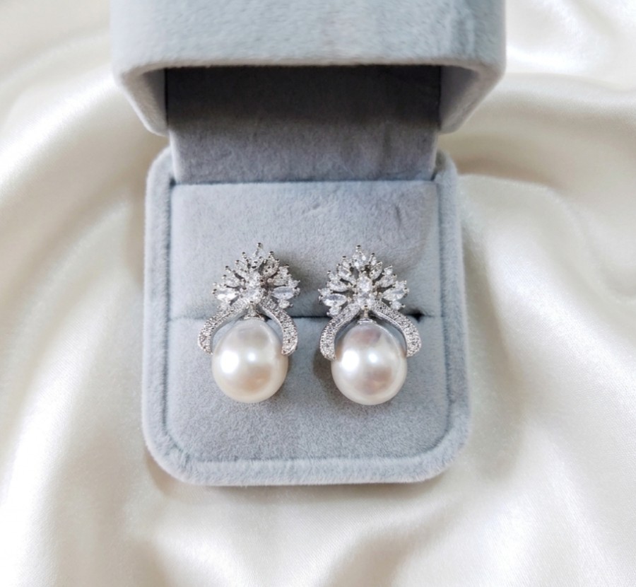 Anting Mutiara Laut Grade A