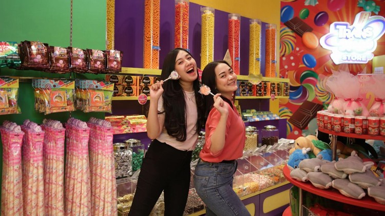 Berbagi Cinta Untuk Para Pemilik KTP JaBar, Dapatkan Harga Spesial Tiket Trans Studio Bandung