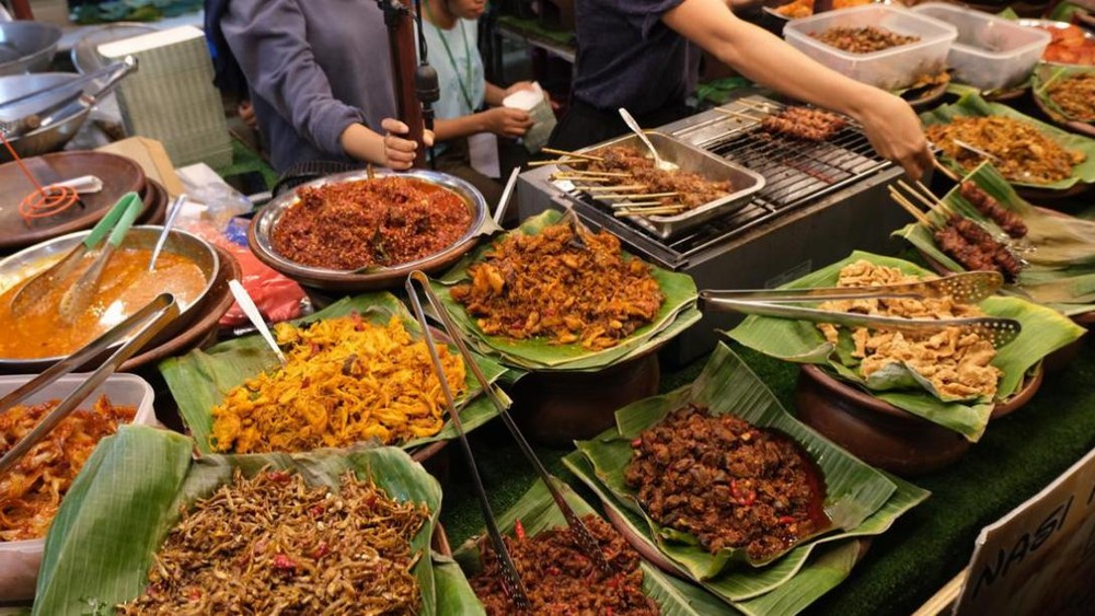12 Kuliner Lezat di Bekasi yang Wajib Dicicipi