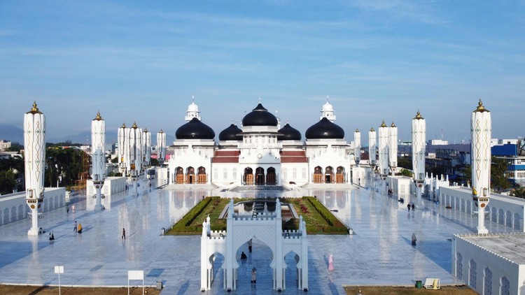 Get to Know Idul Fitri, The Islamic Feast Day