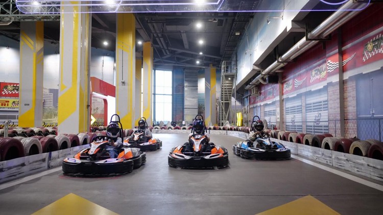 Rasakan Adrenalin Tinggi di Formula Kart Trans Studio Cibubur!