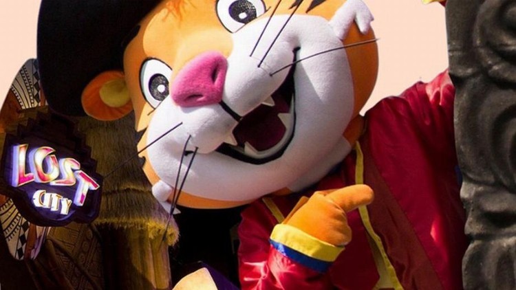 Belum bisa main ke Trans Studio dan tempat wisata lainnya? Beraktifitas di rumah saja juga nggak kalah seru!