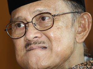 BJ Habibie di Kenangan Sofyan Djalil: Presiden saat Ekonomi Sulit
