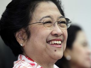 Megawati Bingung Fenomena Ibu-ibu Antre Beli Minyak Goreng: Harus Diriset