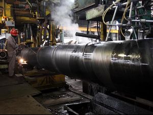 Apa Kabar Harga Gas Murah buat Industri? Apa Kabar Harga Gas Murah buat Industri?