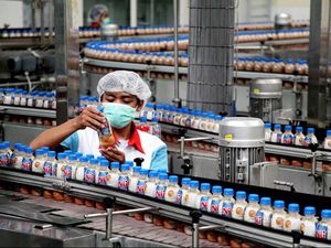 Dolar AS Ngamuk, Harga Makanan dan Minuman Ikut Naik?