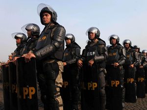 Dilantik Ahok Jadi Kasatpol PP DKI, Jupan Royter Janji Bereskan Kalijodo