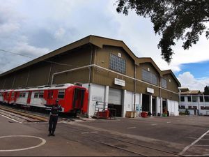 Filipina Beli Kereta Penumpang Buatan RI Rp 752 M