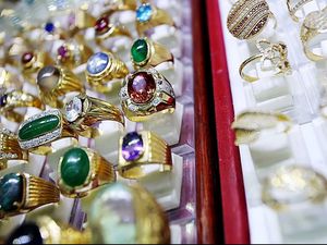 Emas Perhiasan dan Harga Pangan Sumbang Inflasi di Jakarta