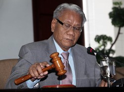 Mengherankan, Penyidik Periksa Anggota DPR Harus Minta Izin Presiden