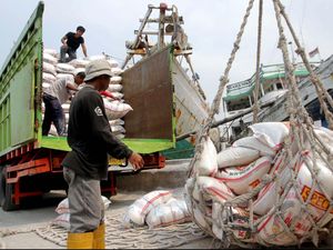 Kalah Dagang dengan China, RI Defisit US$ 5,7 Miliar