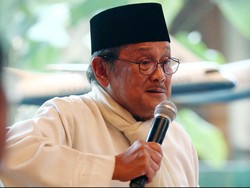 September: BJ Habibie Meninggal Dunia dan Penutup Mata Thareq Habibie