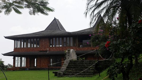 Potret Indah dan Asrinya Rumah Prabowo yang Hari Ini Mau Daftar Capres