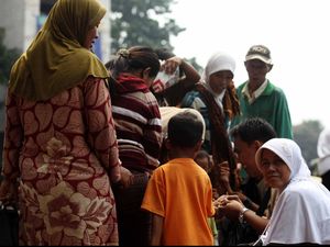 Keutamaan Sedekah di Hari Jumat, Jangan Takut Uang Habis Keutamaan Sedekah di Hari Jumat, Jangan Takut Uang Habis