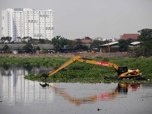 Kejari Jakbar akan Lelang 5 Ekskavator Rampasan Kasus Alex Usman