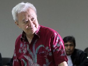 MA: Anggoro Widjojo Beri Uang ke MS Kaban dkk MA: Anggoro Widjojo Beri Uang ke MS Kaban dkk