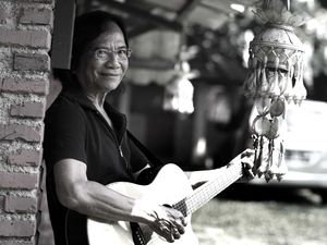 Sebelum Meninggal, Yon Koeswoyo Masih Sering Manggung