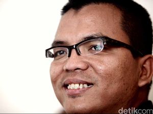 Denny Indrayana Bela Pengembang Meikarta, Ini Alasannya Denny Indrayana Bela Pengembang Meikarta, Ini Alasannya