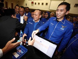 Ini Pesan Ibas Agar Pasangan Calon dari Demokrat Menang di Pilkada Serentak