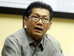 Golkar Agung: Harusnya Semua Parpol Seperti PAN, Dukung Pemerintah