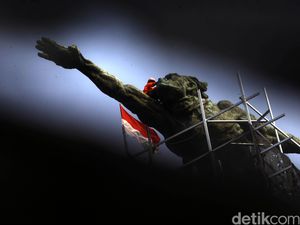 Patung Dirgantara Pancoran, Peninggalan Terakhir Sukarno