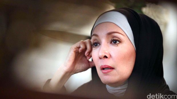 Henidar Amroe Mantan peragawati dan model tahun 1980-an yang sekarang masuk ke dunia film dan sinetron. file/detikFoto.