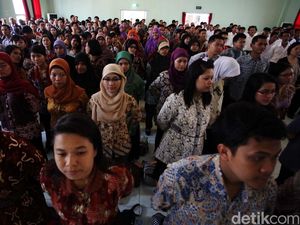 Ada 1,2 Juta TKI di ASEAN, 90% Lebih Berpendidikan Rendah Ada 1,2 Juta TKI di ASEAN, 90% Lebih Berpendidikan Rendah