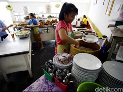 Pemerintah Bisa Pakai Jurus Ini Biar Pengusaha Warteg Tak Mudik