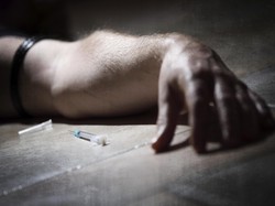 Seorang Nenek Ditemukan Tewas di Kolam Renang Apartemen Mediterania