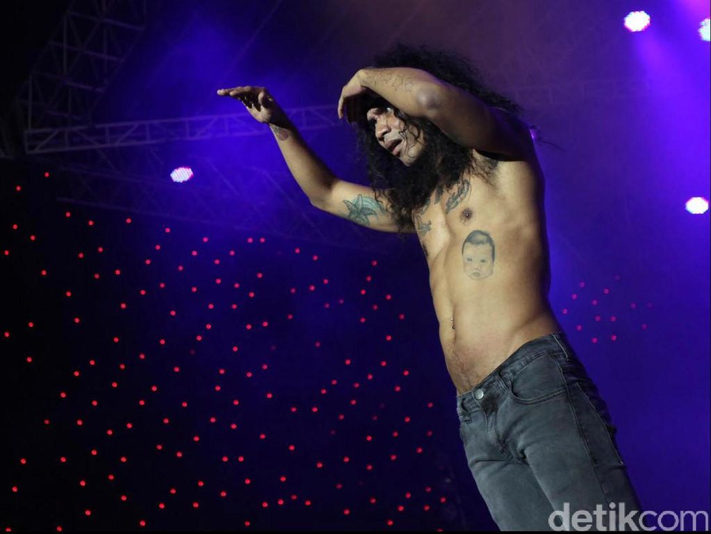 Lirik dan Chord Lagu Memang dari Slank Lirik dan Chord Lagu Memang dari Slank