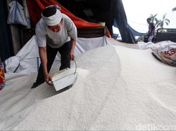 RI Tak Lagi Impor Beras Medium