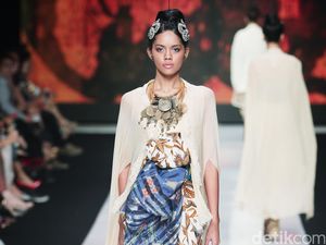 Hari Batik 2024, Melihat Positif-Negatif Media Sosial dalam Pelestarian Batik Hari Batik 2024, Melihat Positif-Negatif Media Sosial dalam Pelestarian Batik